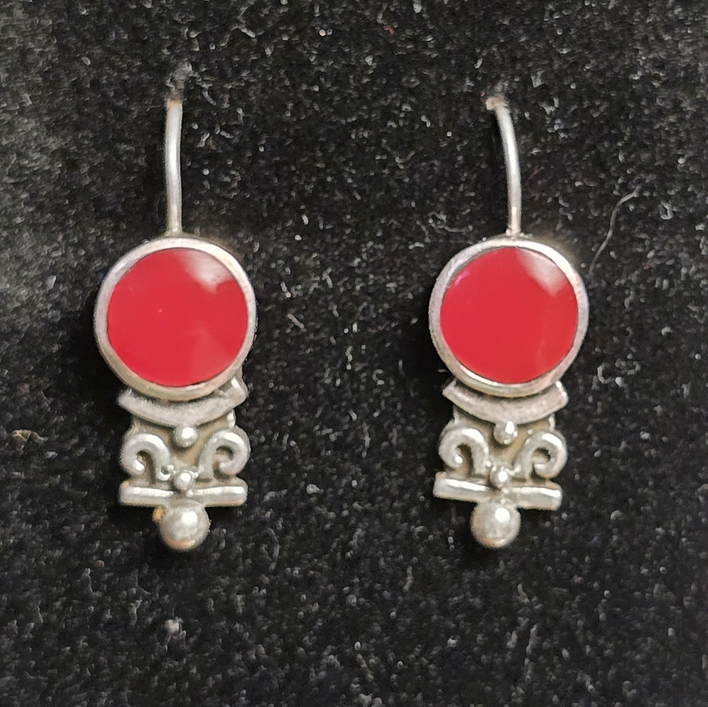 Elegant Sterling Silver Red Carnelian Dangle Earrings